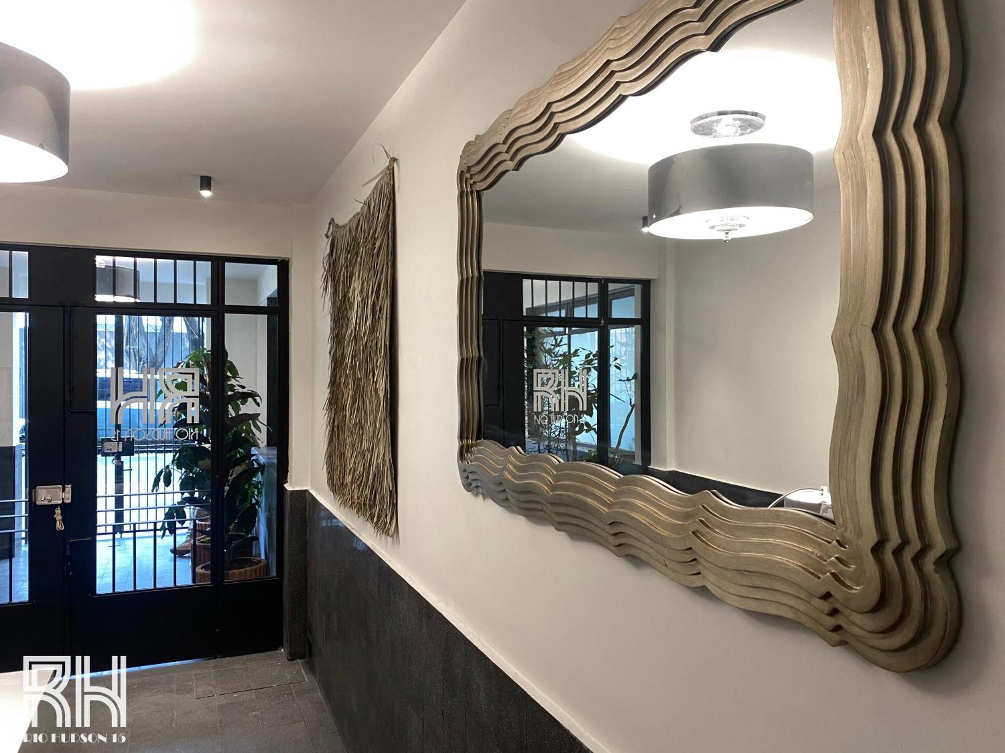 Apartment Hudson By Mr W *